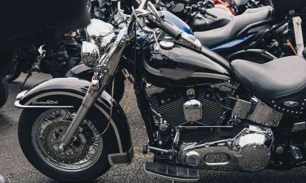 Repose pieds autoroute Streamline, pour Harley avec talon - Moto -Custom-Biker